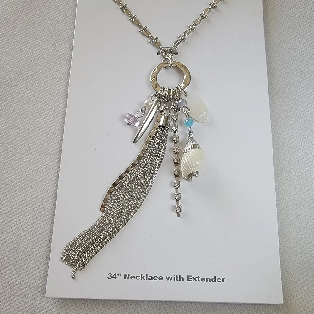 Sea Shell Charm Necklace Silver Tone